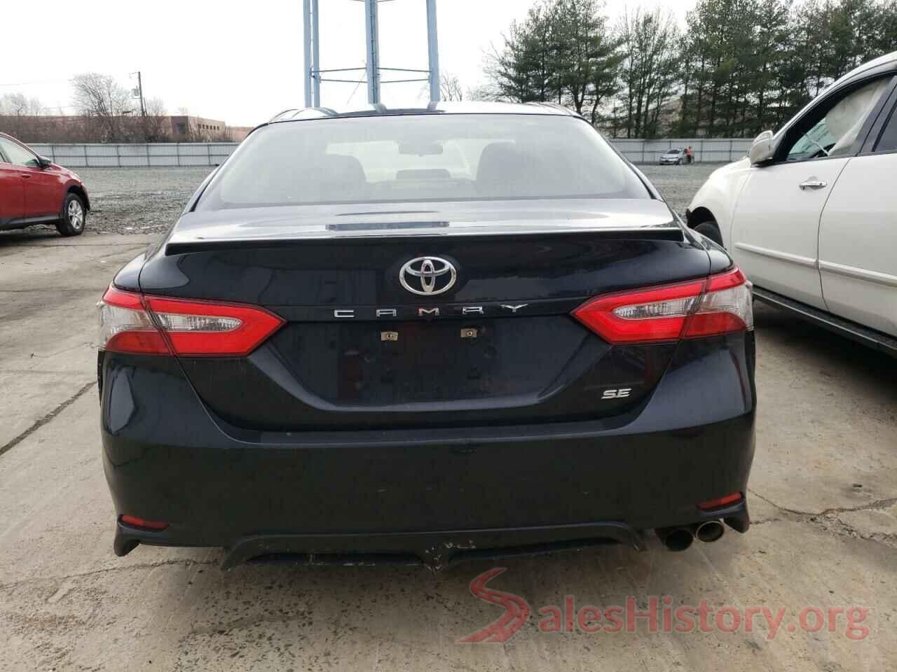 JTNB11HK3J3037461 2018 TOYOTA CAMRY