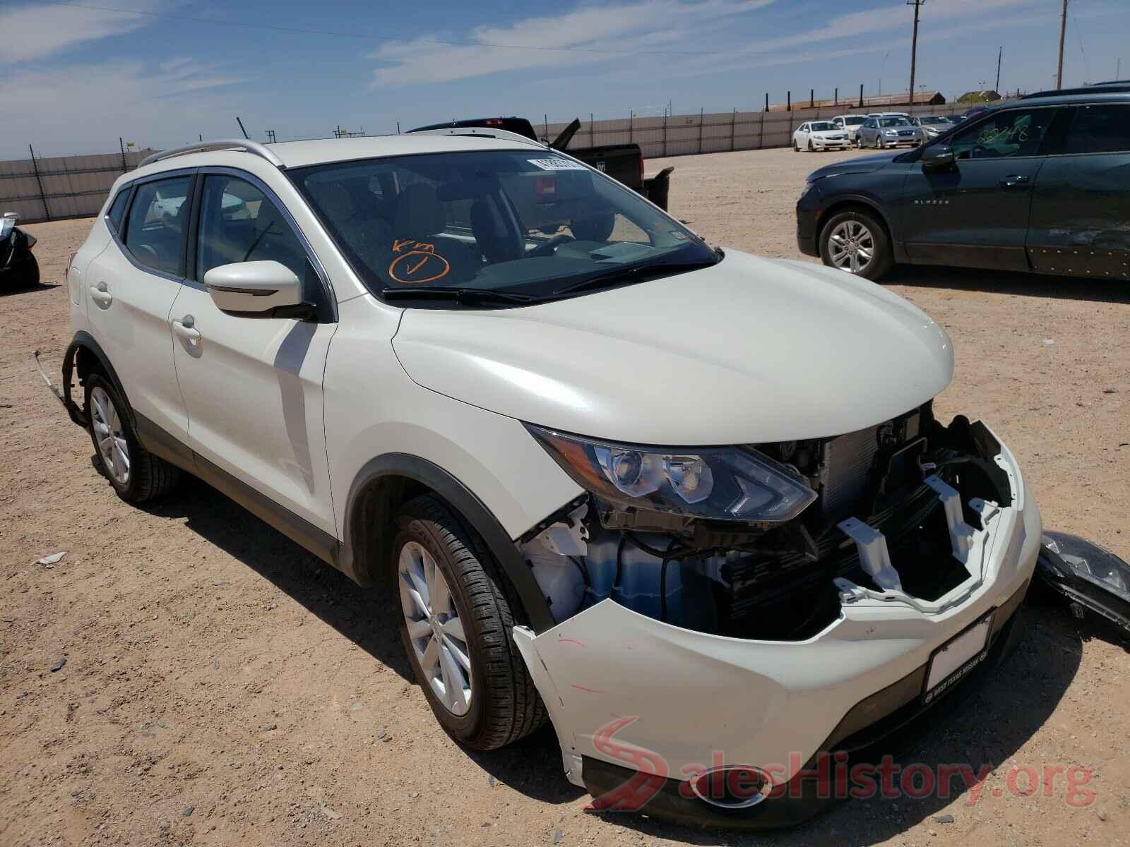 JN1BJ1CR5JW283390 2018 NISSAN ROGUE