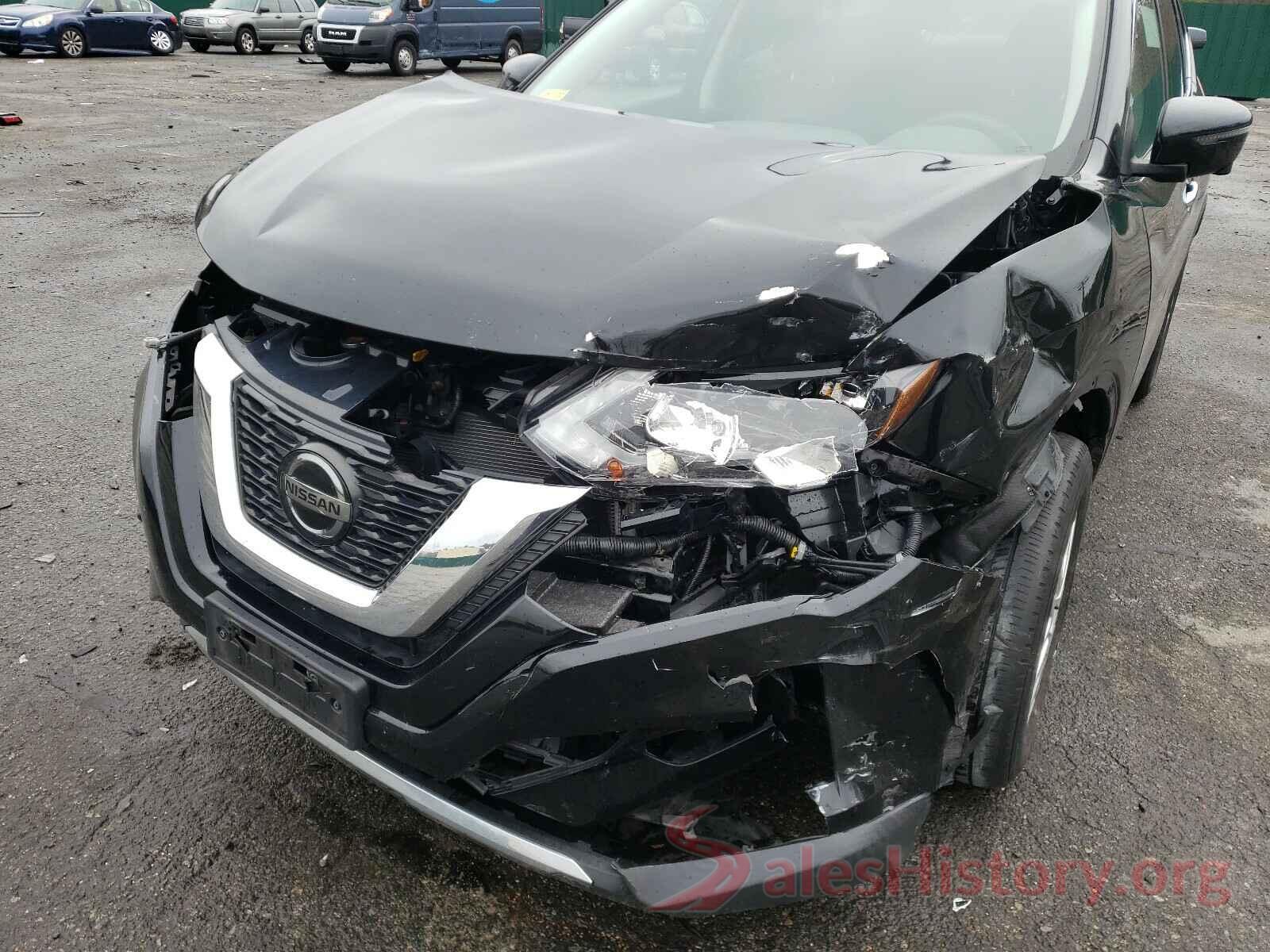 KNMAT2MV5JP589083 2018 NISSAN ROGUE