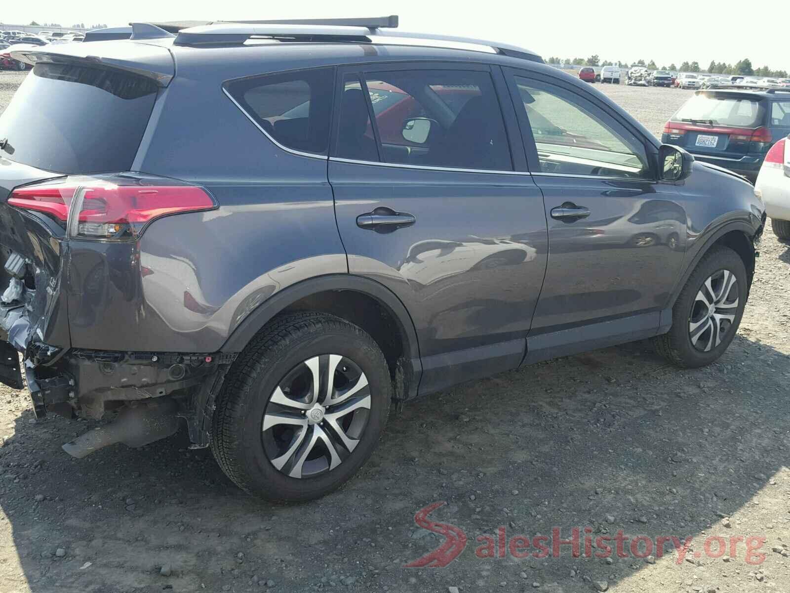 JTMBFREV1JJ732228 2018 TOYOTA RAV4 LE