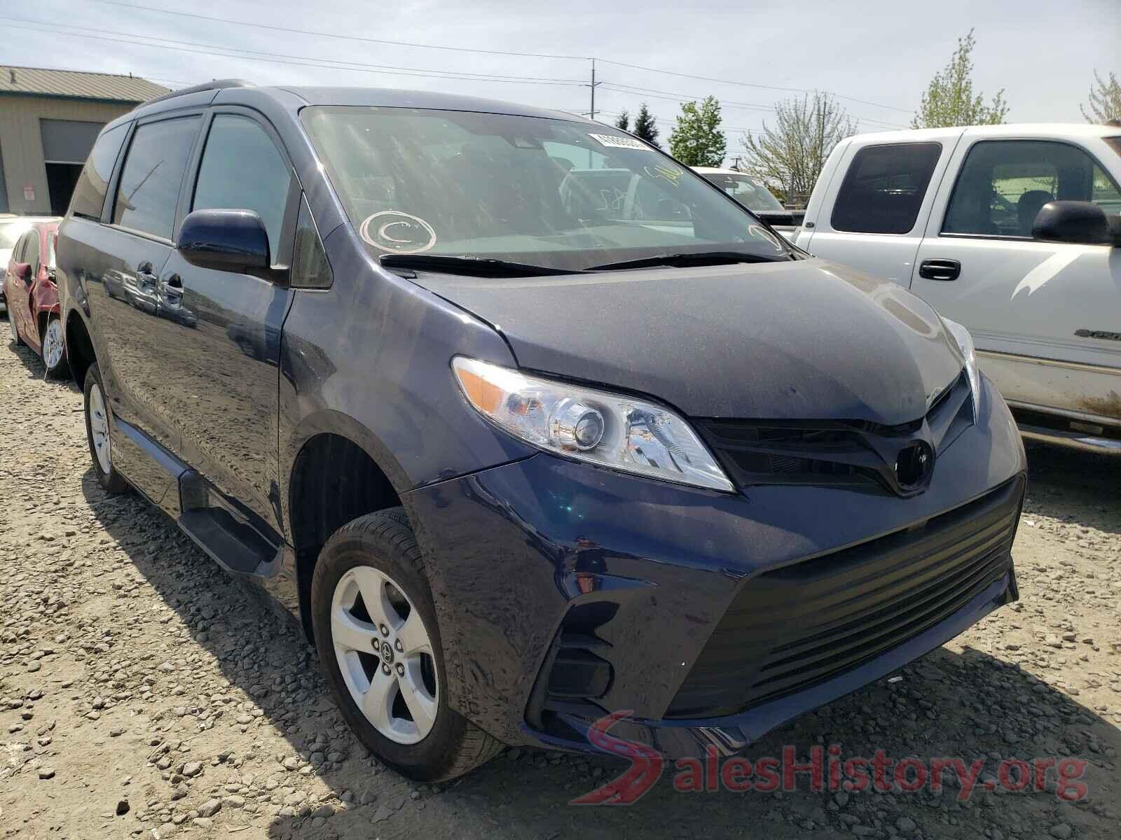 5TDKZ3DC8KS011705 2019 TOYOTA SIENNA