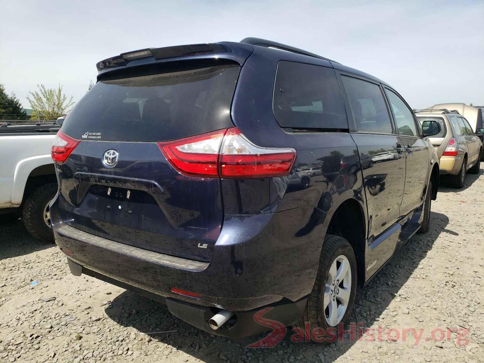 5TDKZ3DC8KS011705 2019 TOYOTA SIENNA