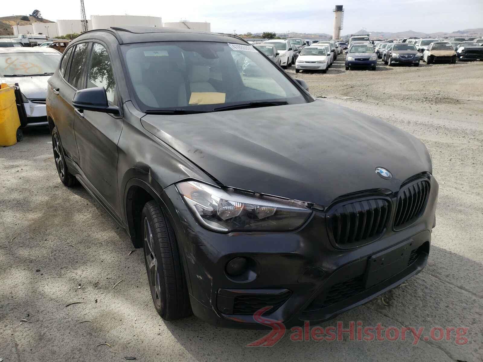 WBXHT3C3XH5F77009 2017 BMW X1