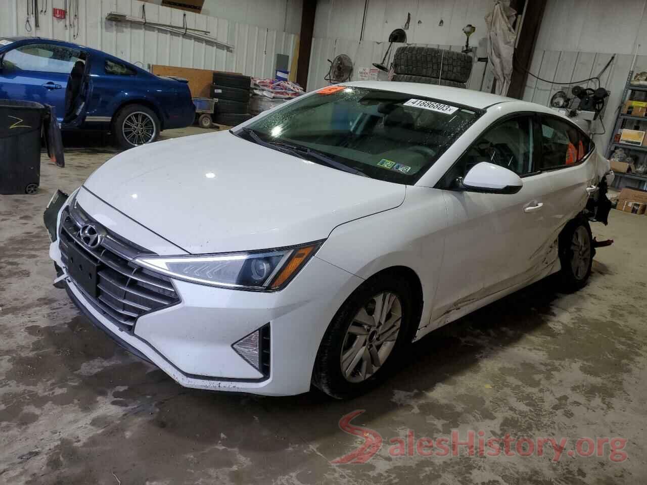 5NPD84LF8KH417695 2019 HYUNDAI ELANTRA