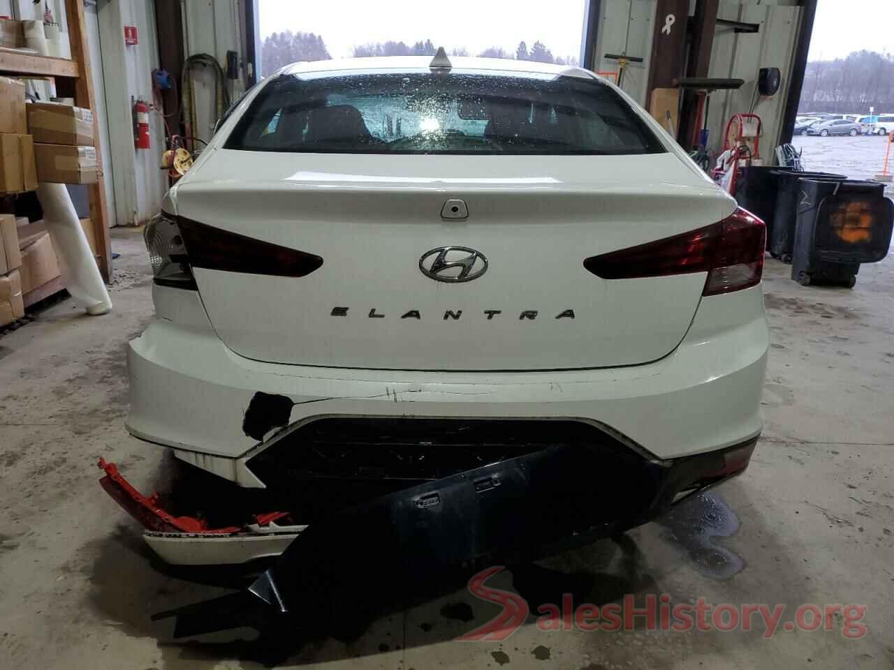 5NPD84LF8KH417695 2019 HYUNDAI ELANTRA