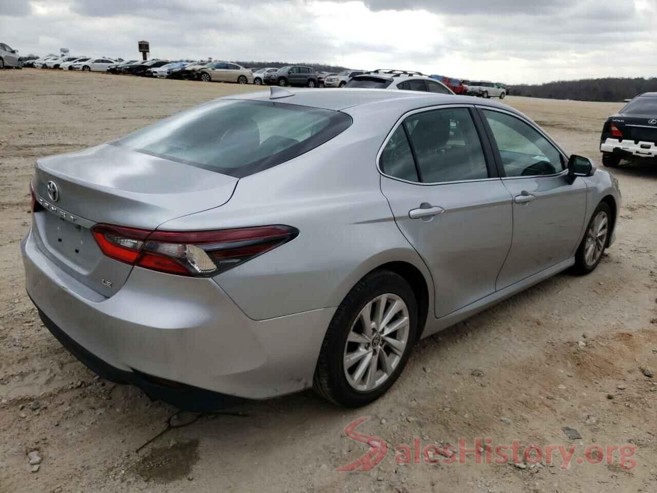 4T1C11AK1MU561821 2021 TOYOTA CAMRY