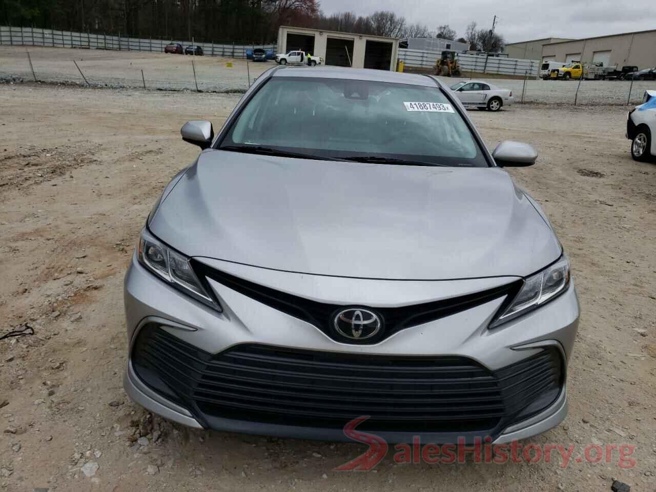 4T1C11AK1MU561821 2021 TOYOTA CAMRY