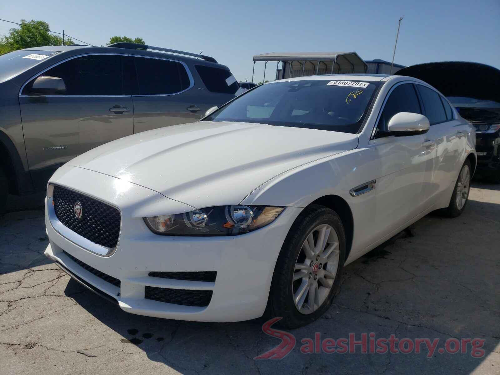 SAJAJ4FX8JCP21956 2018 JAGUAR XE