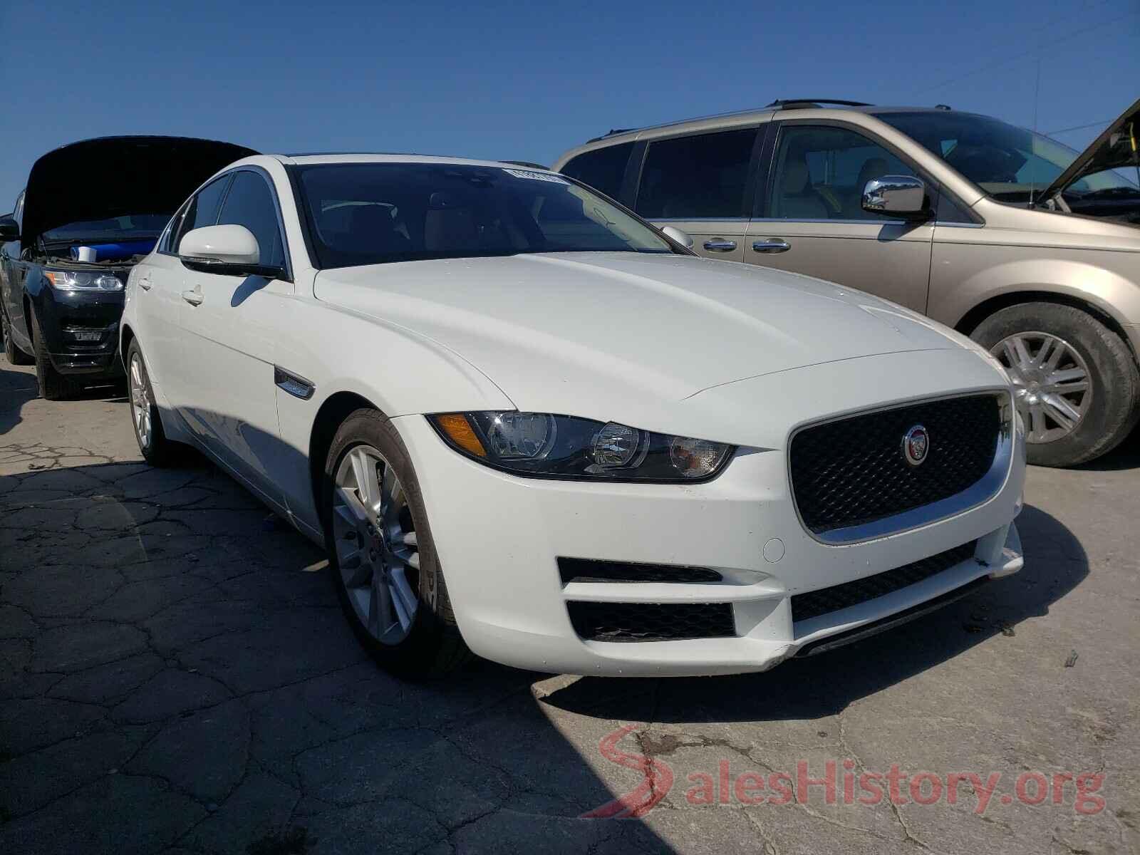 SAJAJ4FX8JCP21956 2018 JAGUAR XE