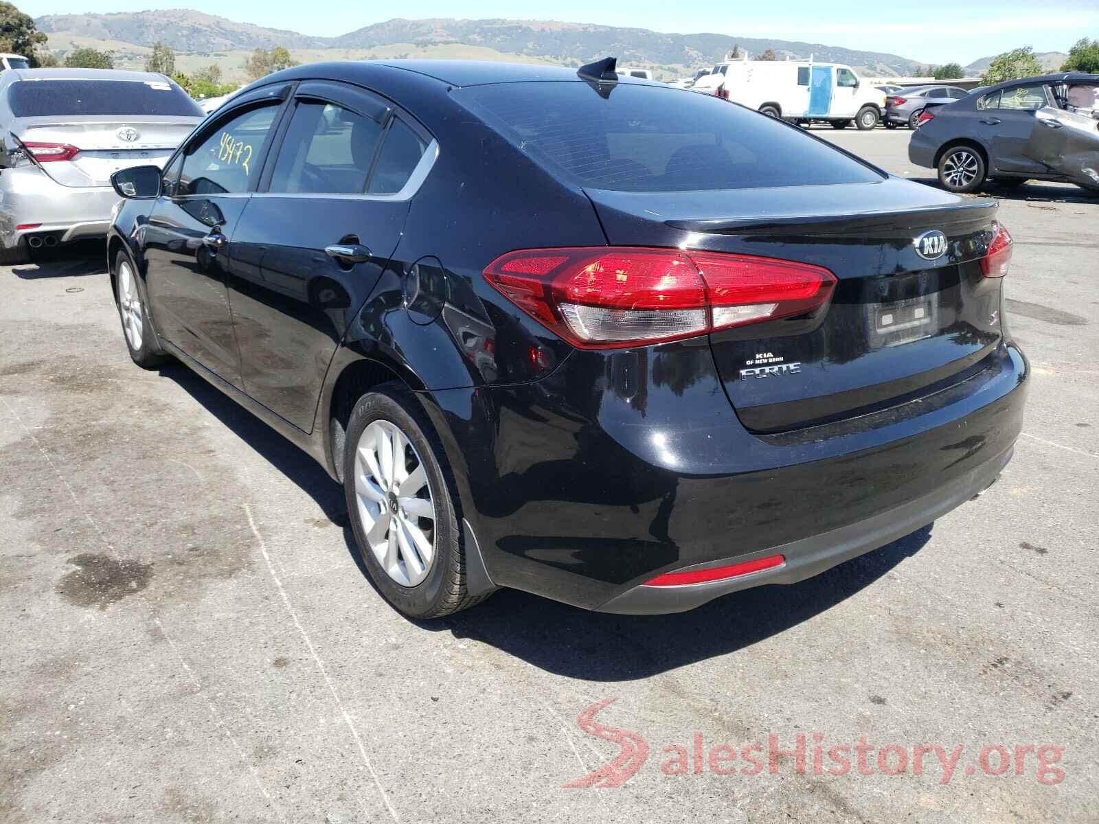 3KPFL4A7XHE040948 2017 KIA FORTE