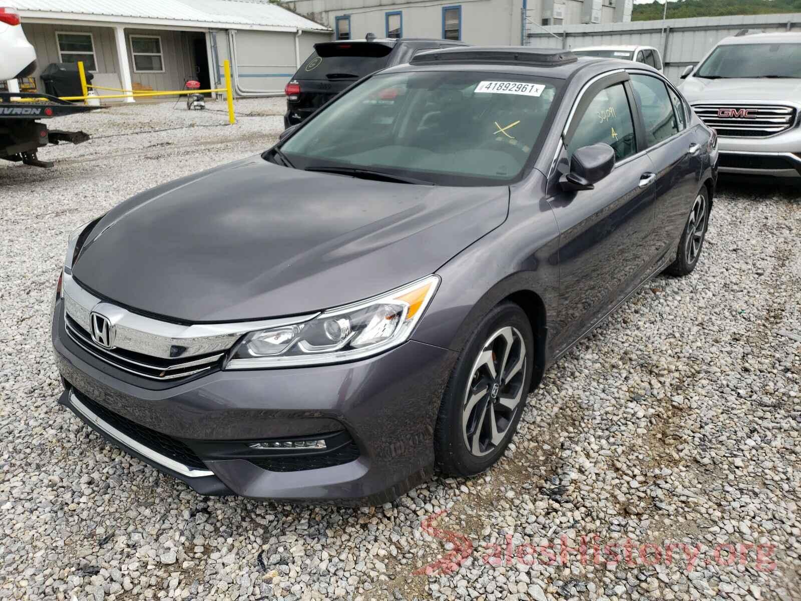 1HGCR2F83HA020813 2017 HONDA ACCORD