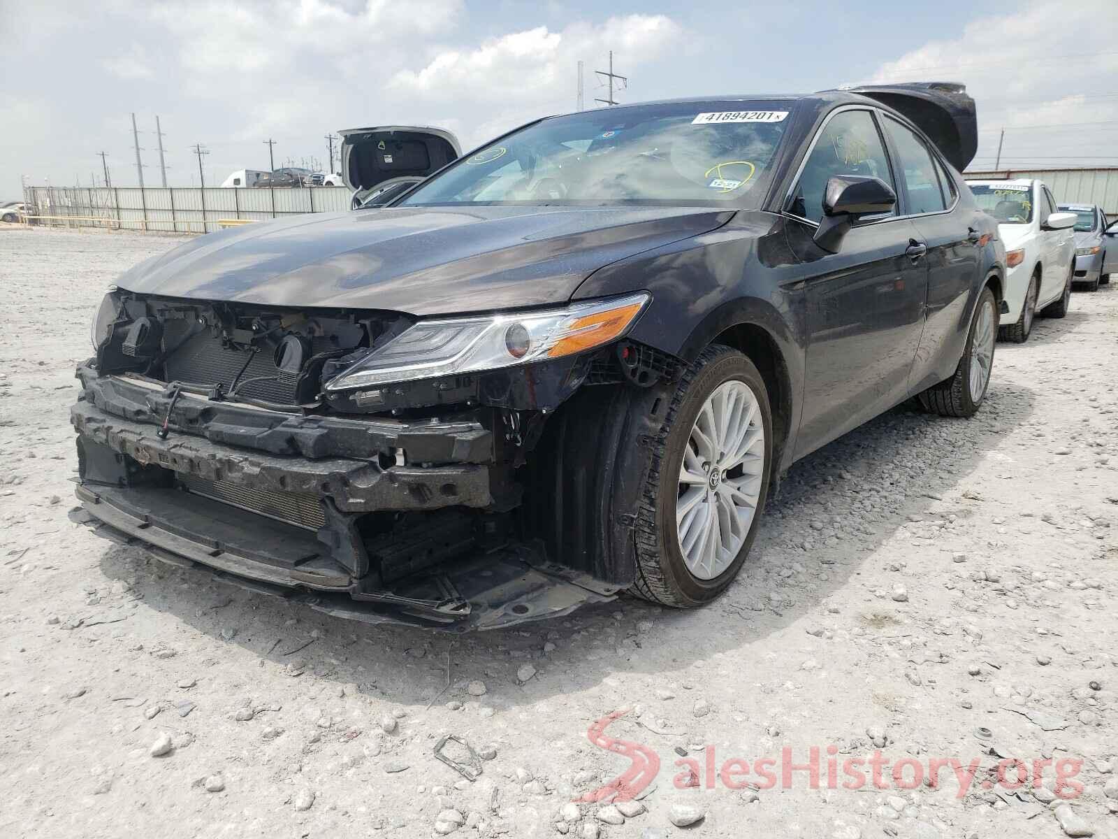 4T1B11HK5JU149589 2018 TOYOTA CAMRY