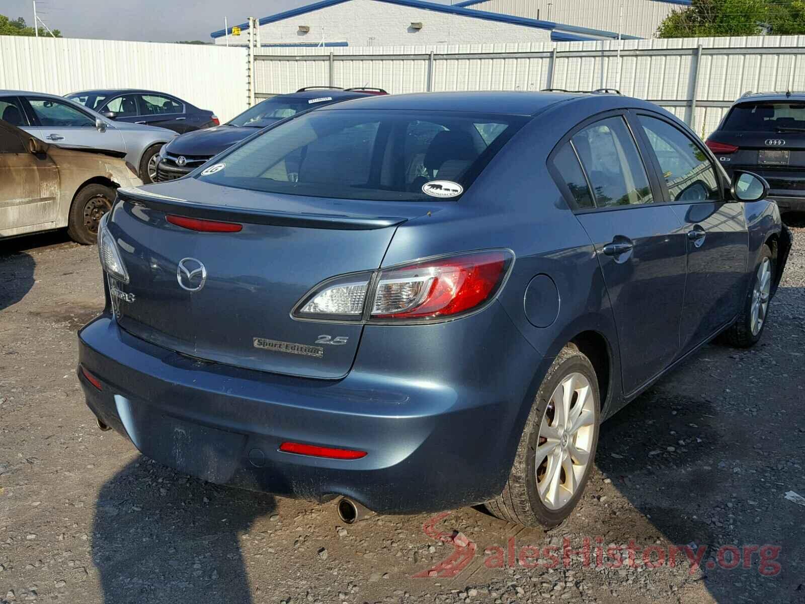 JM1BL1U60B1411917 2011 MAZDA 3 S