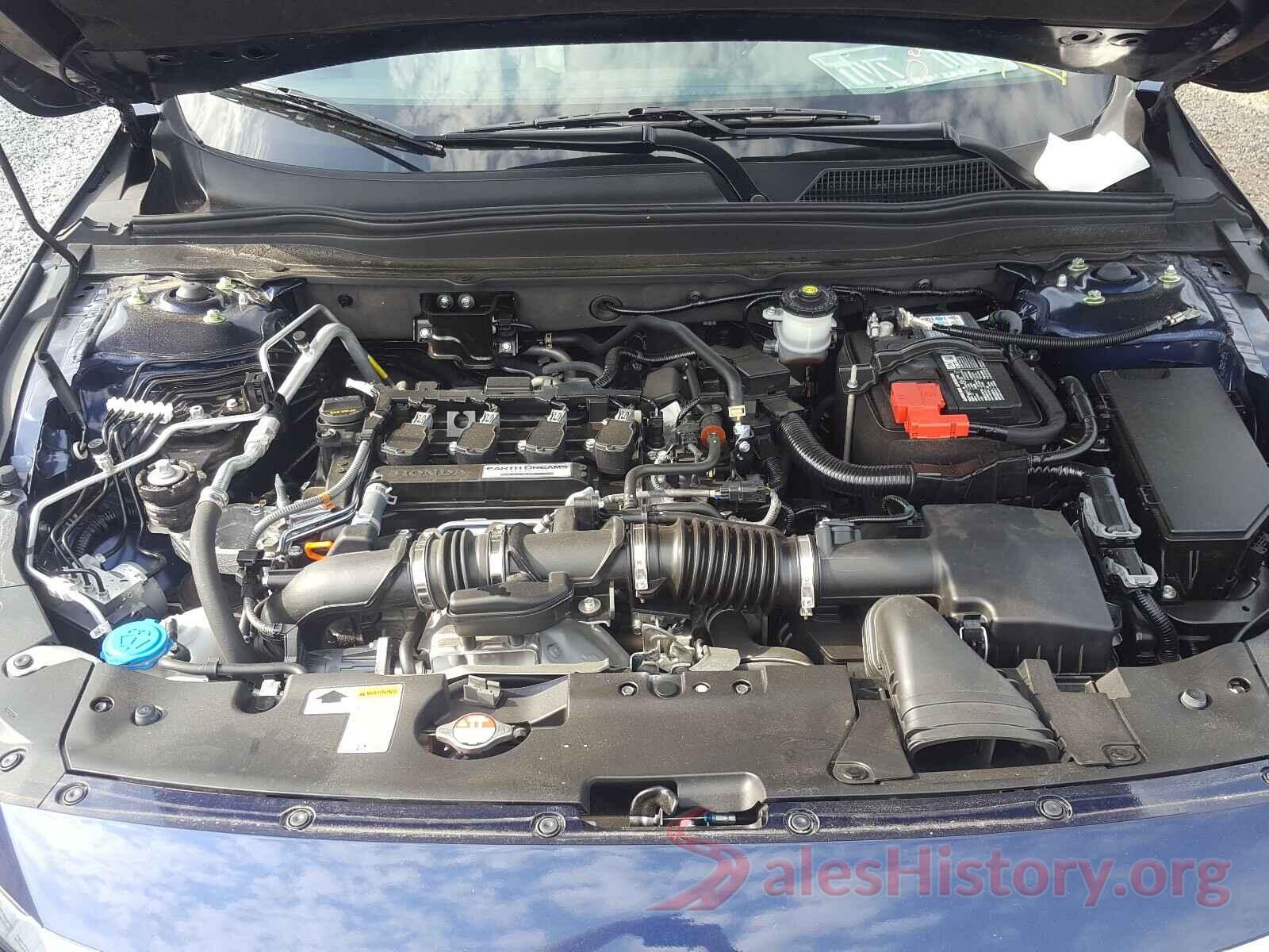 1HGCV1F13JA104449 2018 HONDA ACCORD