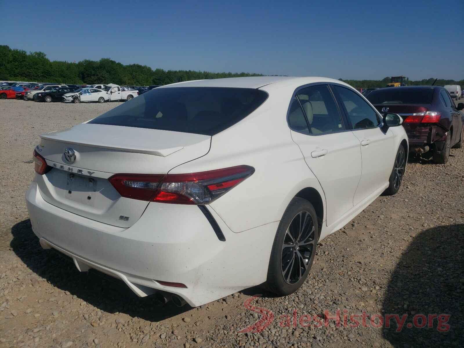 JTNB11HK6J3032545 2018 TOYOTA CAMRY