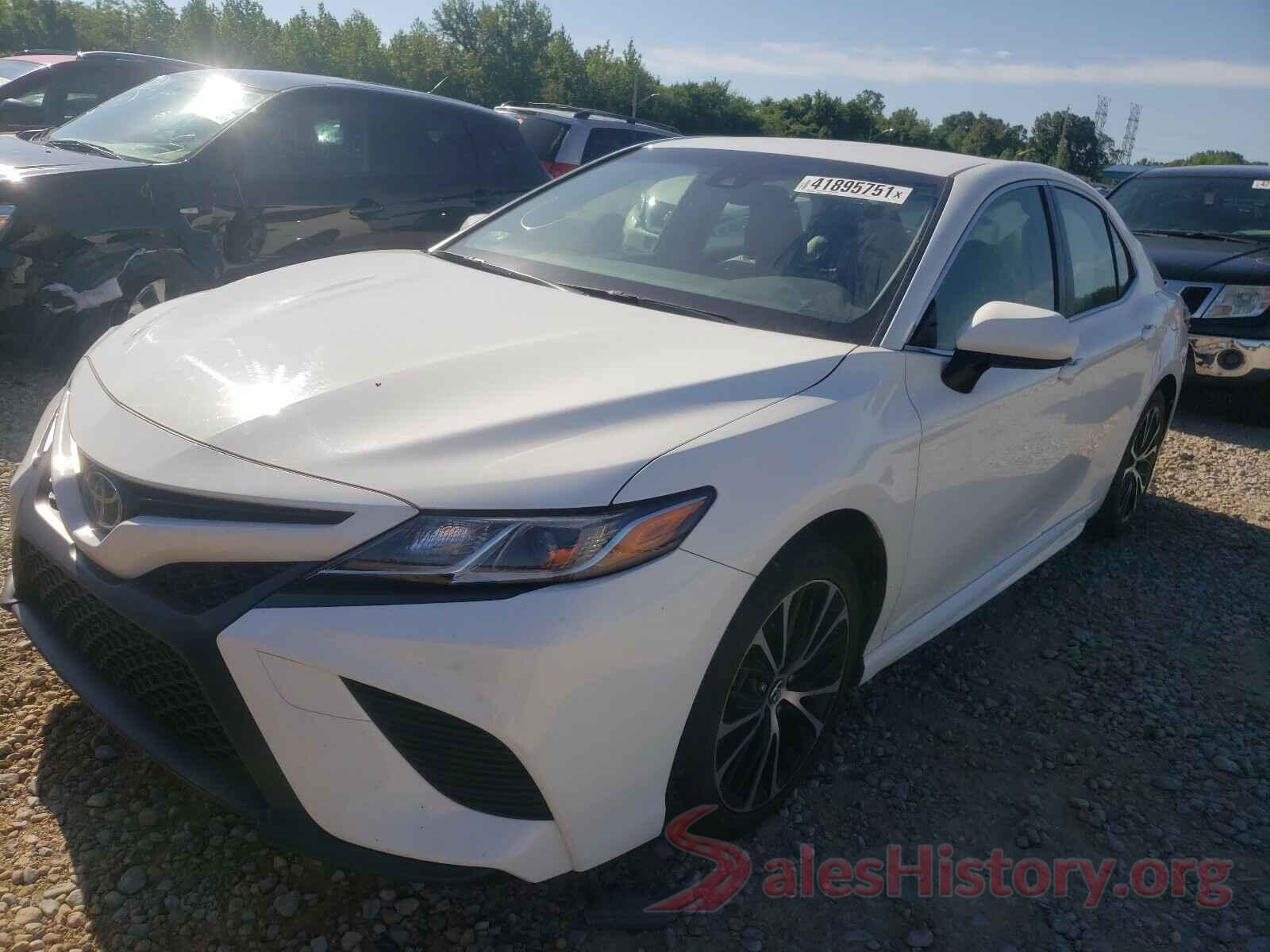 JTNB11HK6J3032545 2018 TOYOTA CAMRY