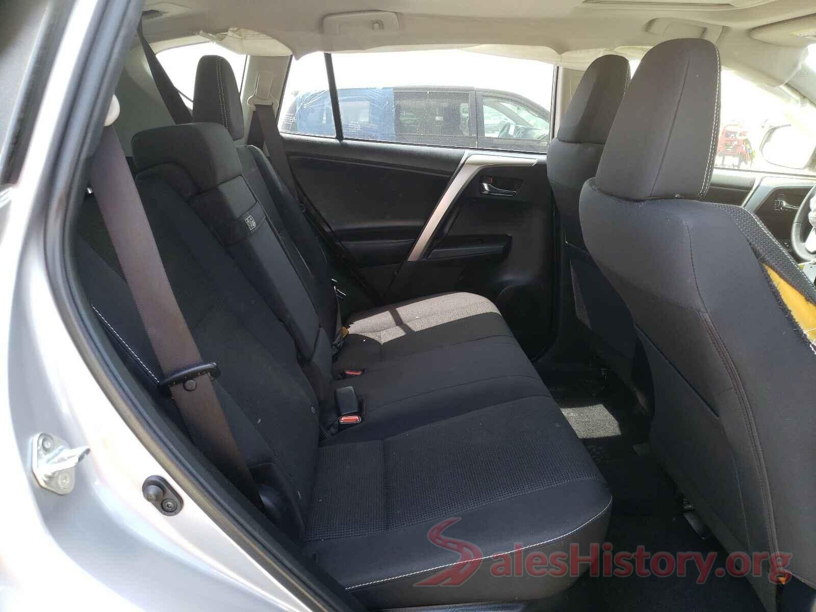 JTMRJREV0JD186999 2018 TOYOTA RAV4