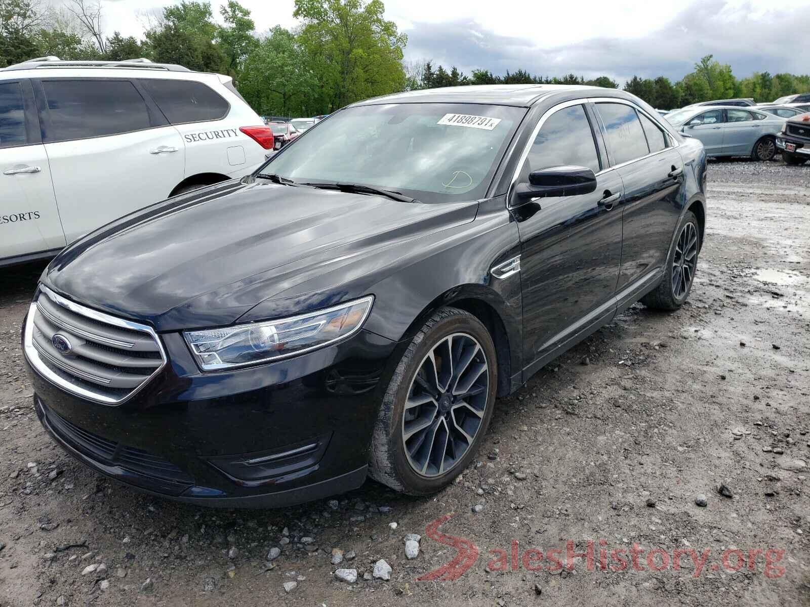 1FAHP2E8XJG105409 2018 FORD TAURUS