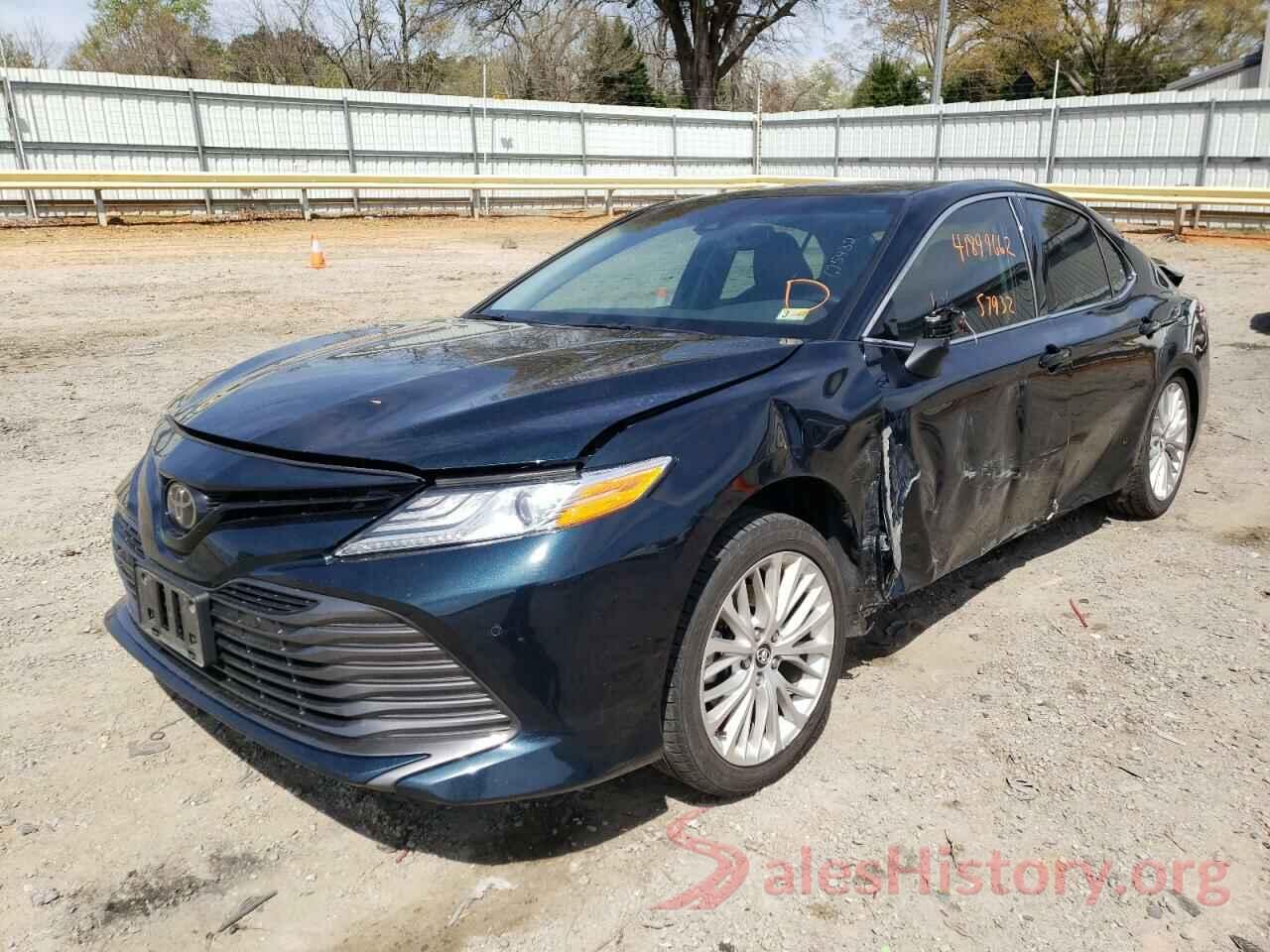 4T1B11HK5JU675432 2018 TOYOTA CAMRY