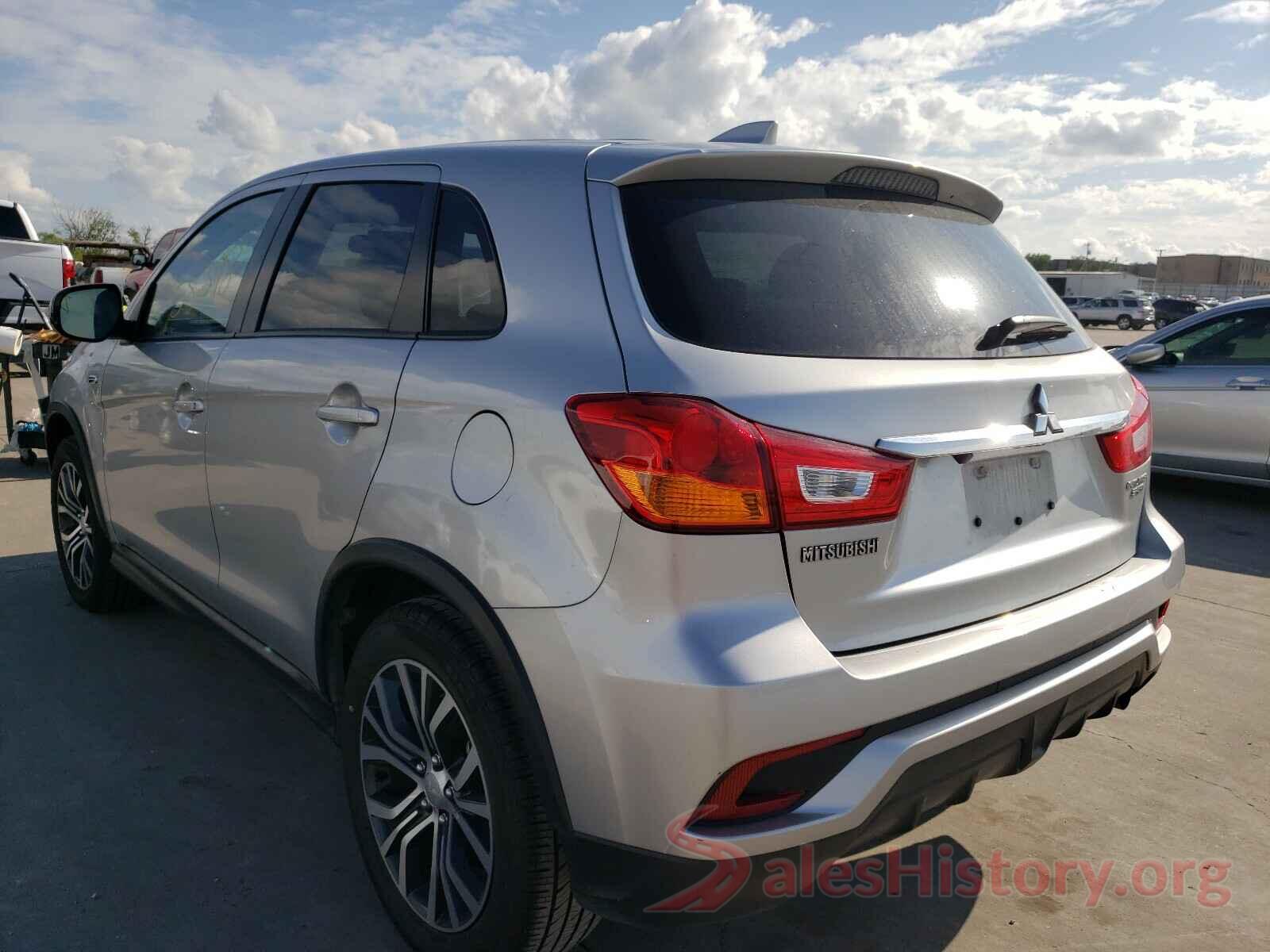 JA4AP3AU8JU018219 2018 MITSUBISHI OUTLANDER