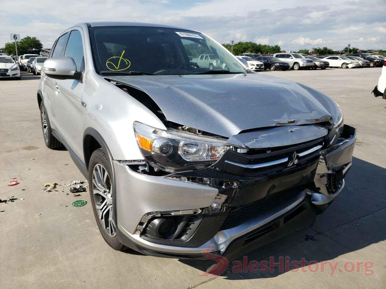 JA4AP3AU8JU018219 2018 MITSUBISHI OUTLANDER