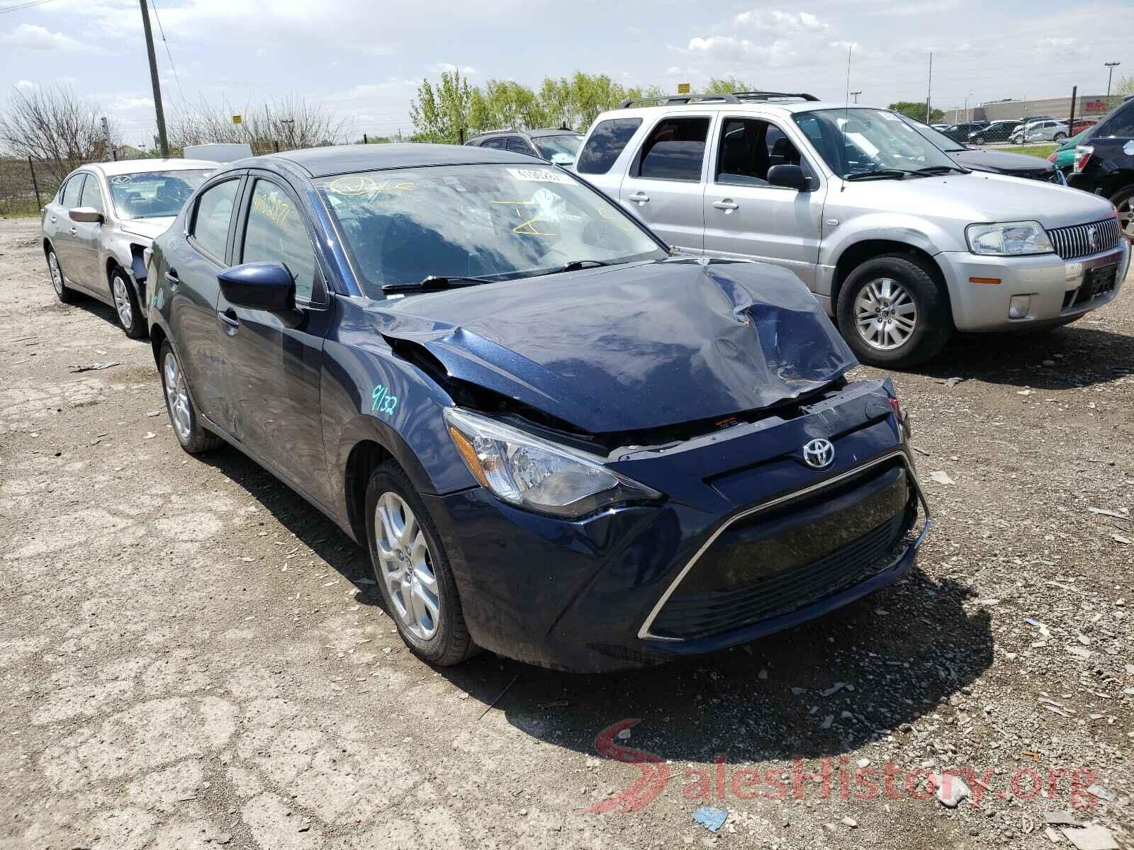 3MYDLBYV1HY152120 2017 TOYOTA YARIS