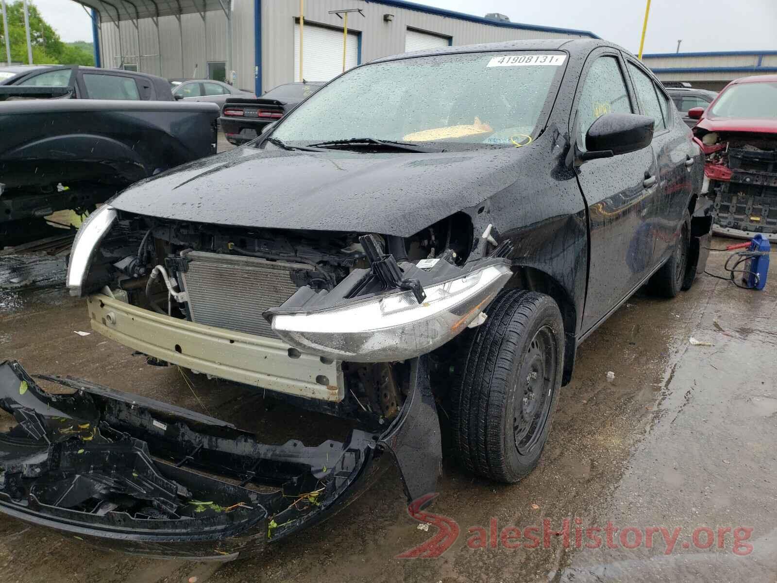 3N1CN7AP0JL868168 2018 NISSAN VERSA