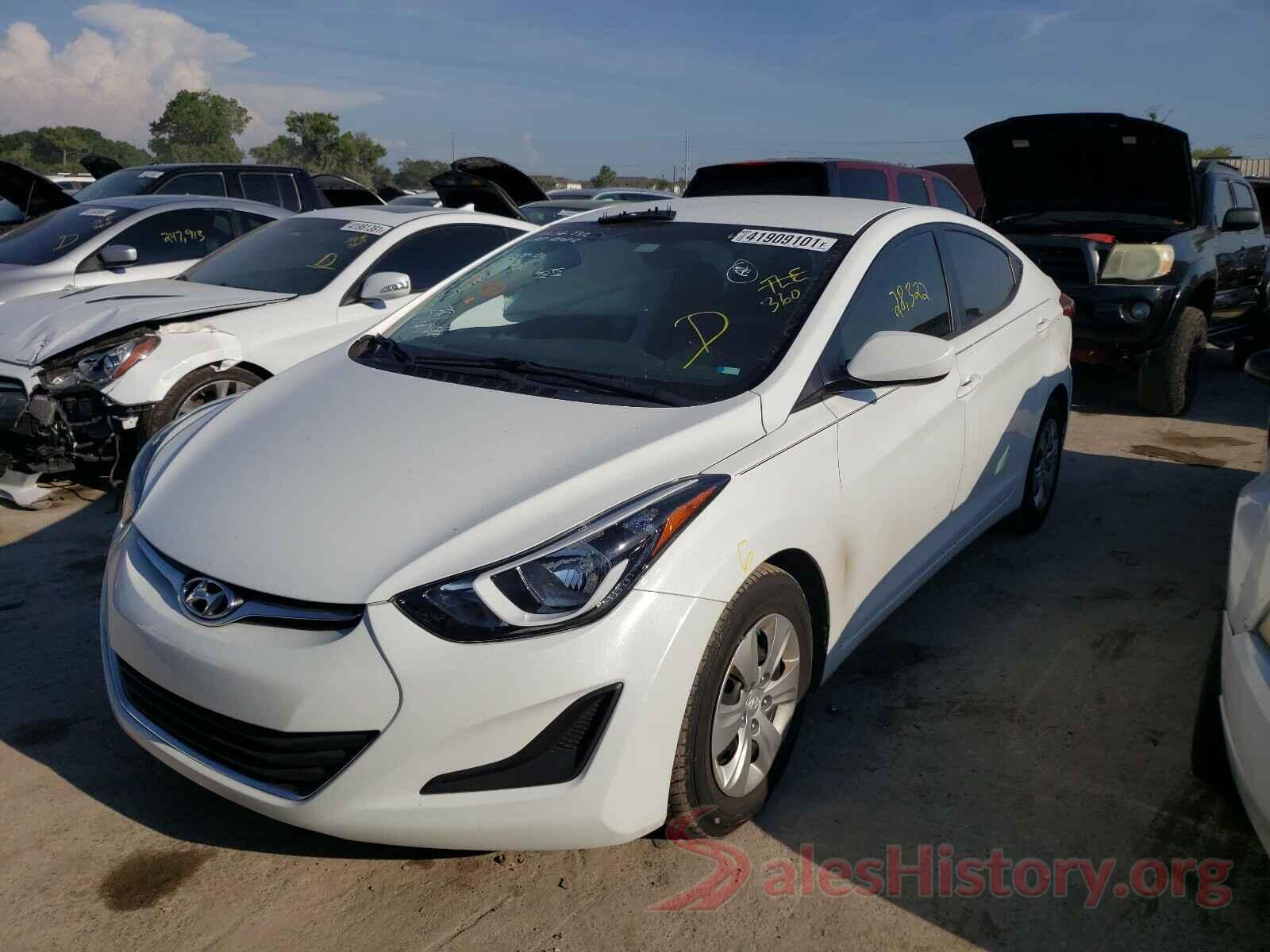 5NPDH4AE4GH767570 2016 HYUNDAI ELANTRA