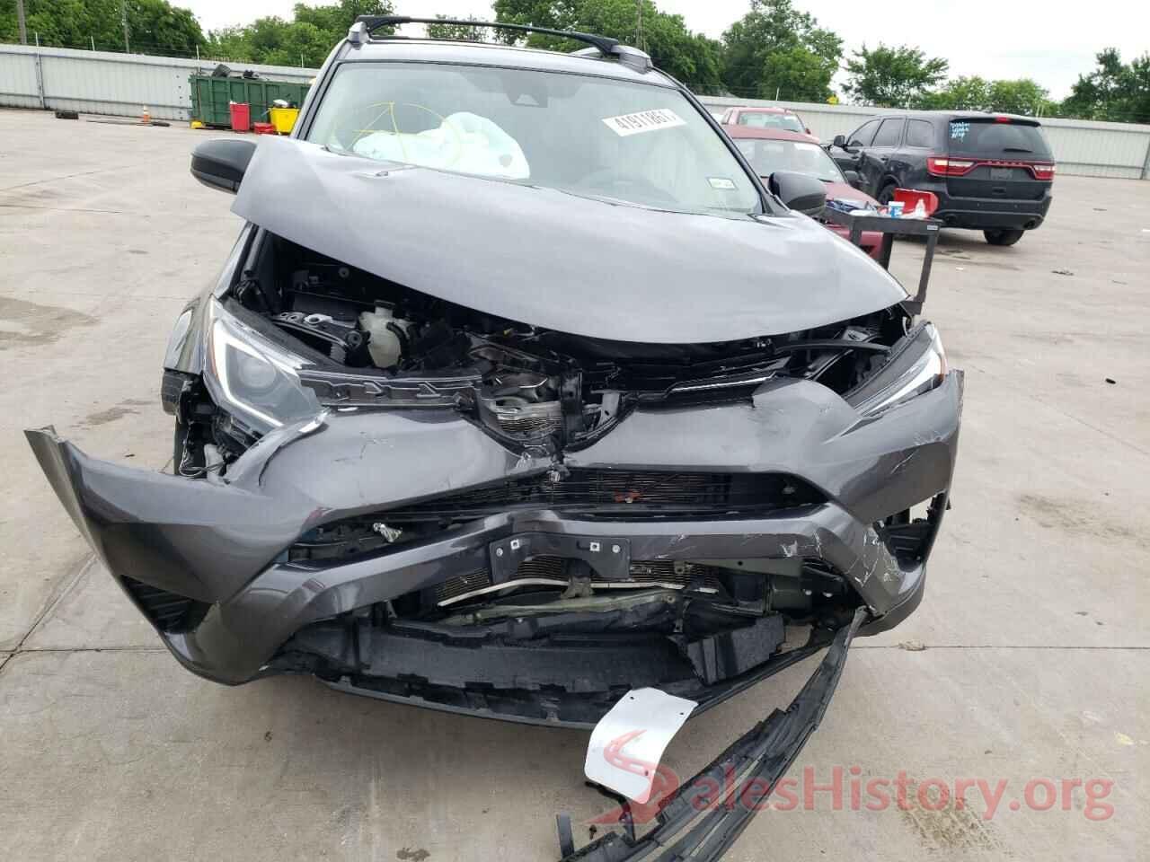 2T3ZFREV8JW449888 2018 TOYOTA RAV4