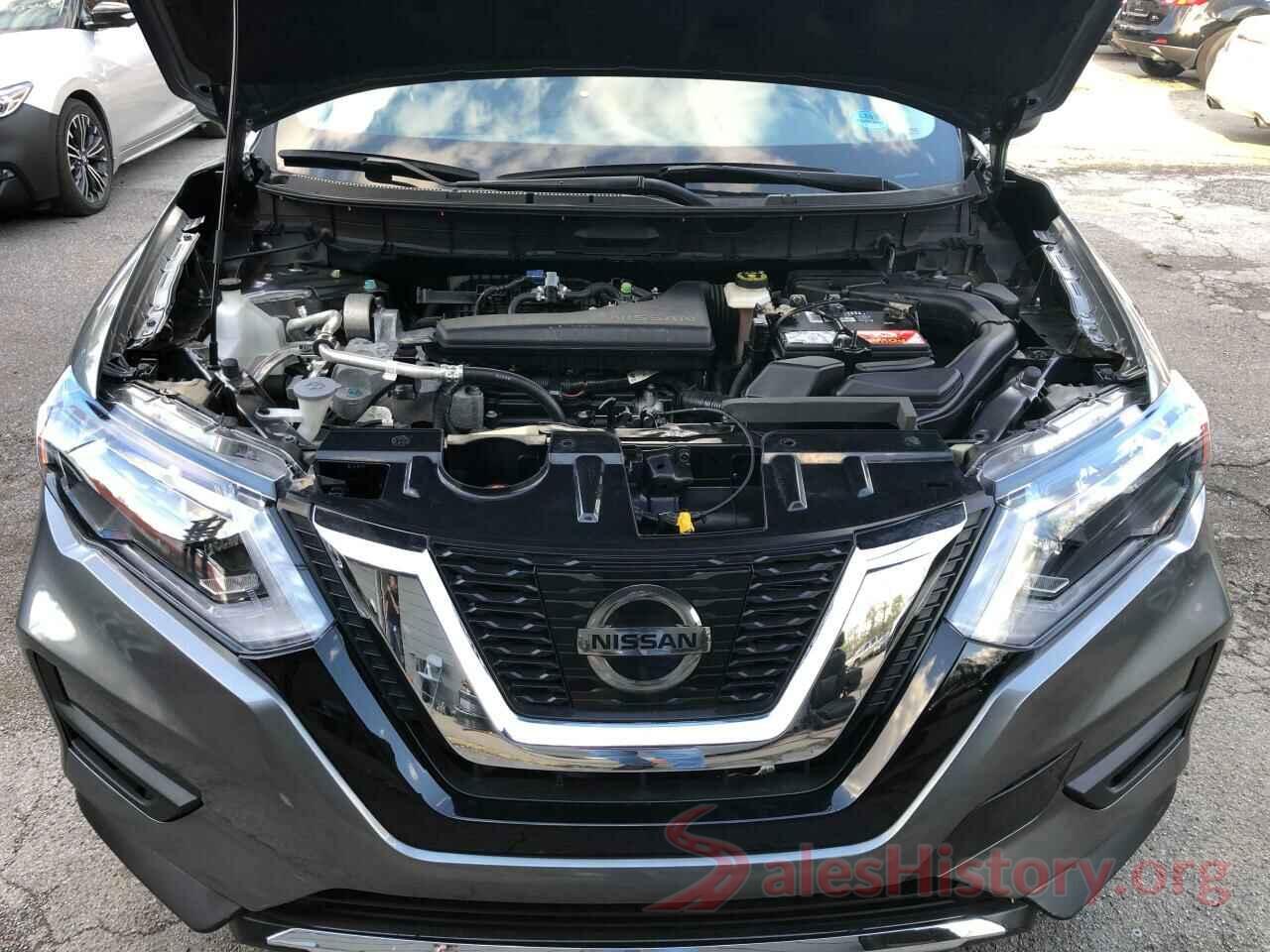 KNMAT2MV1HP592587 2017 NISSAN ROGUE