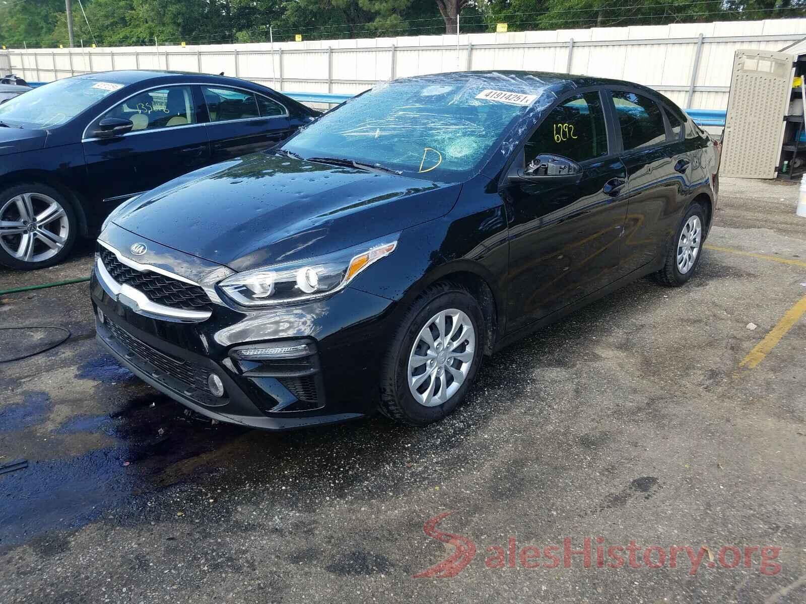 3KPF24AD2LE257377 2020 KIA FORTE