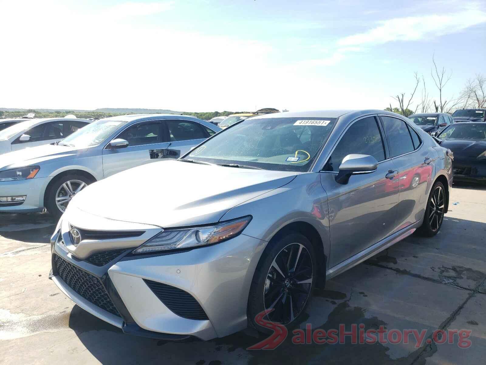 4T1B61HK1JU133861 2018 TOYOTA CAMRY