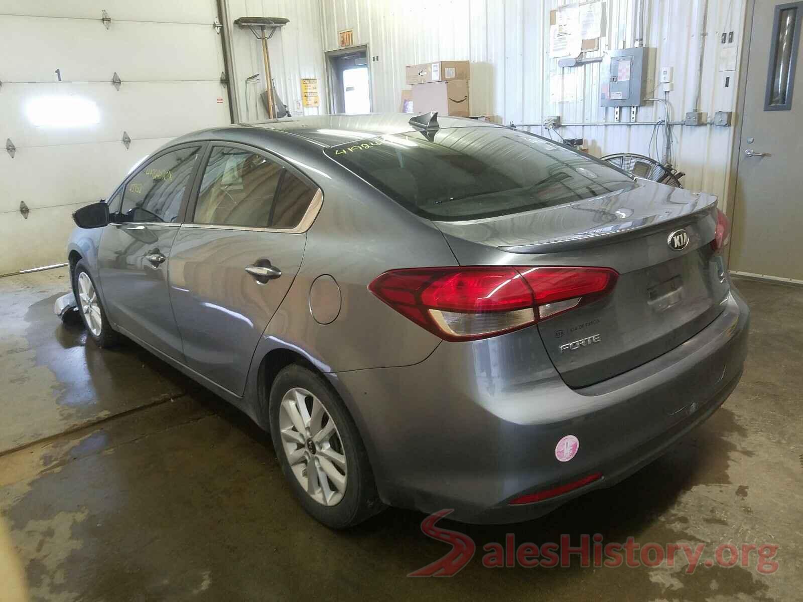 3KPFL4A73HE058398 2017 KIA FORTE