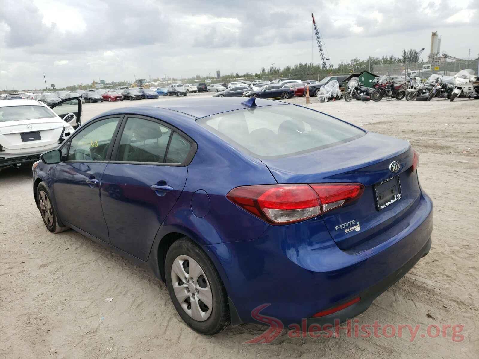 3KPFL4A79HE158893 2017 KIA FORTE