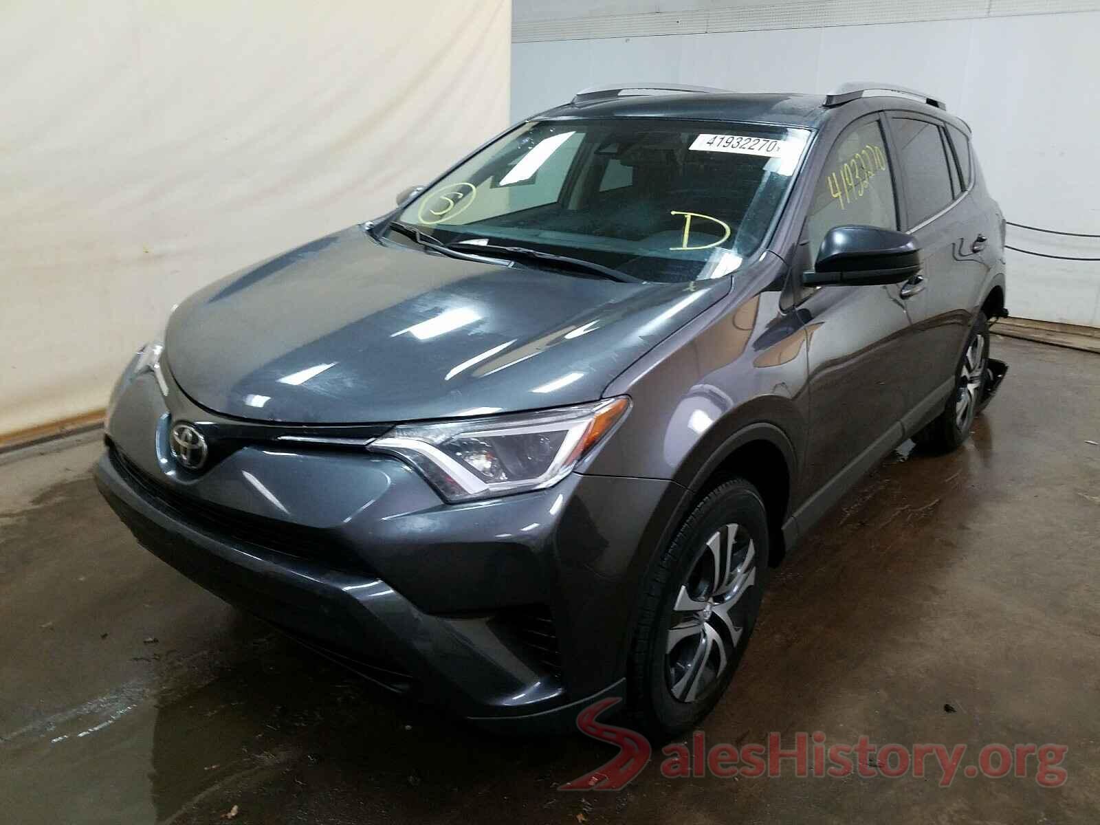 JTMZFREV2HJ131483 2017 TOYOTA RAV4