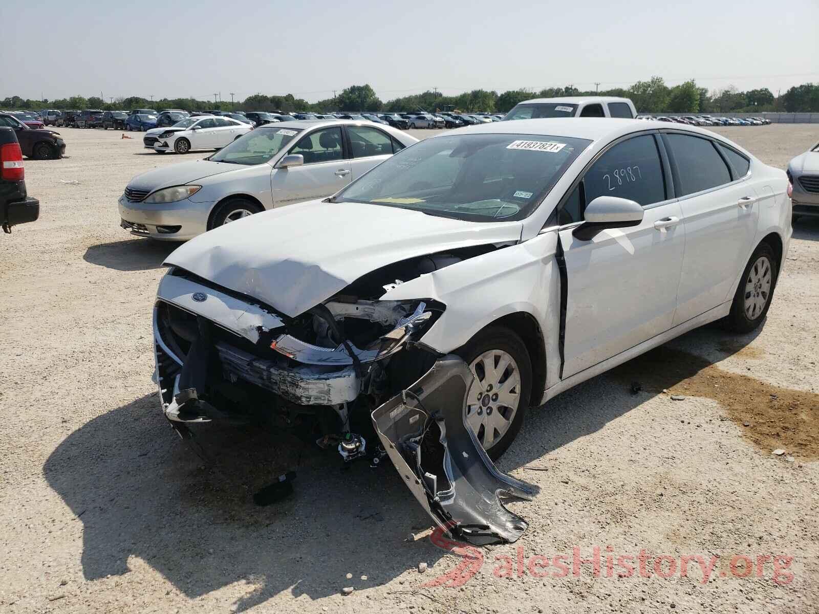 3FA6P0G75KR133077 2019 FORD FUSION