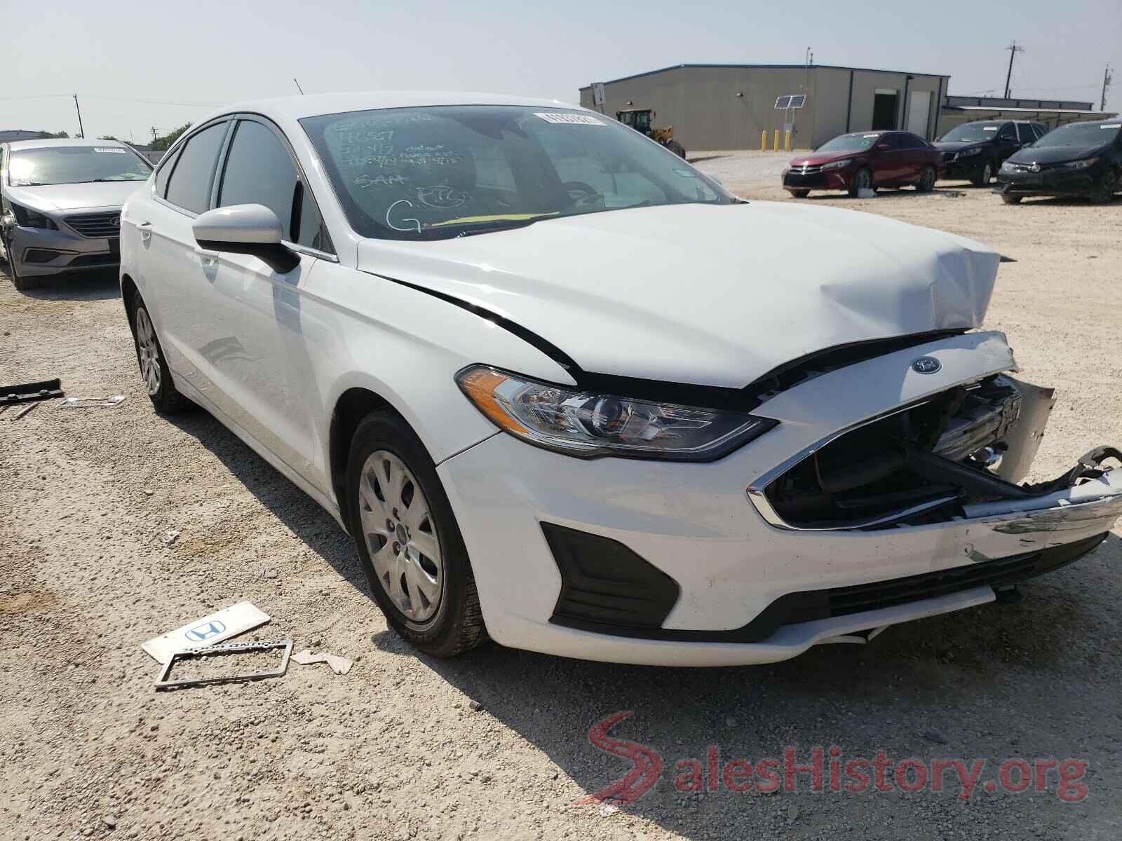 3FA6P0G75KR133077 2019 FORD FUSION