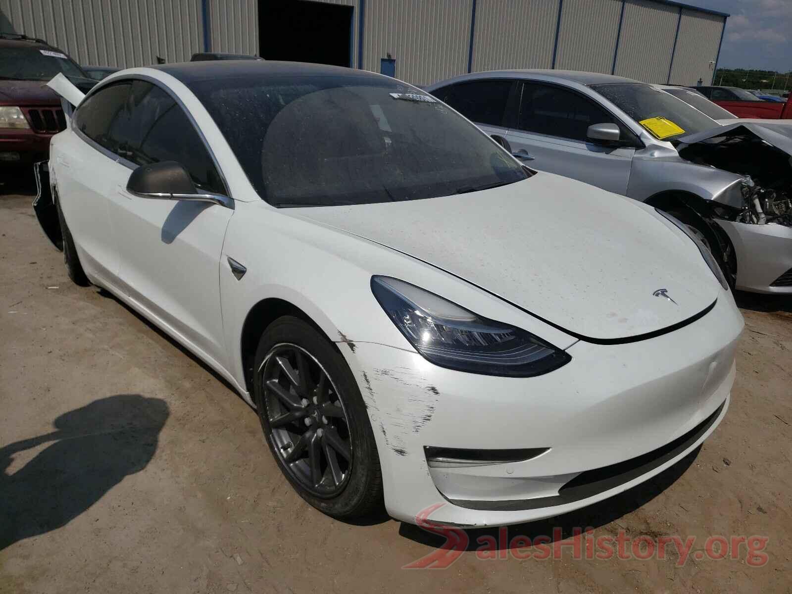 5YJ3E1EA3JF048018 2018 TESLA MODEL 3