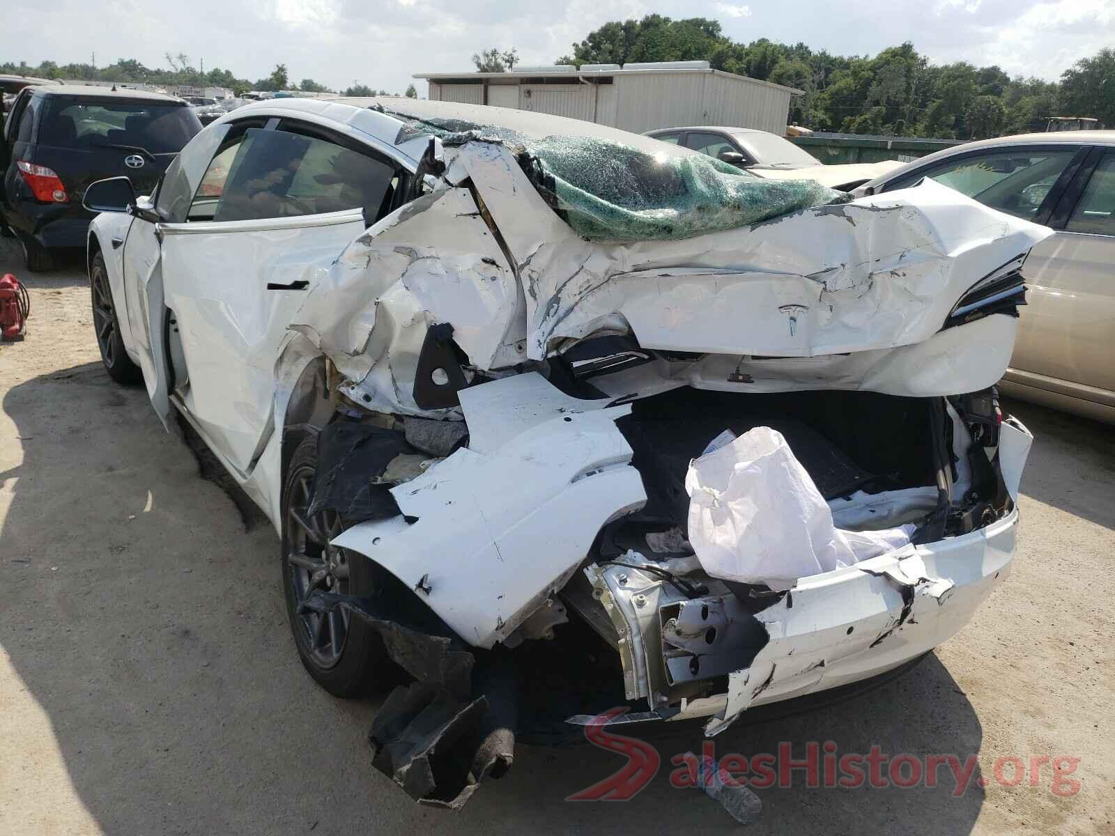 5YJ3E1EA3JF048018 2018 TESLA MODEL 3