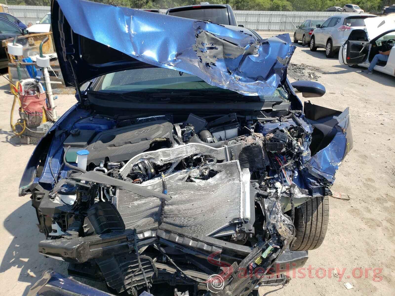 5NPE24AF7KH796925 2019 HYUNDAI SONATA