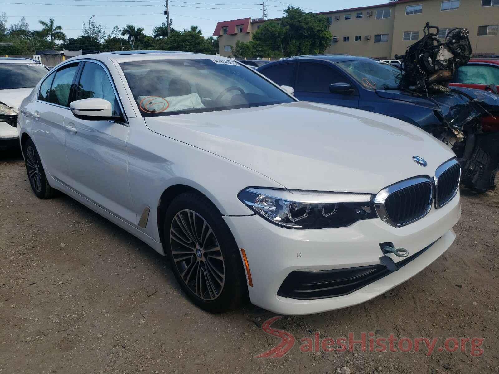 WBAJR7C04LWW64685 2020 BMW 5 SERIES