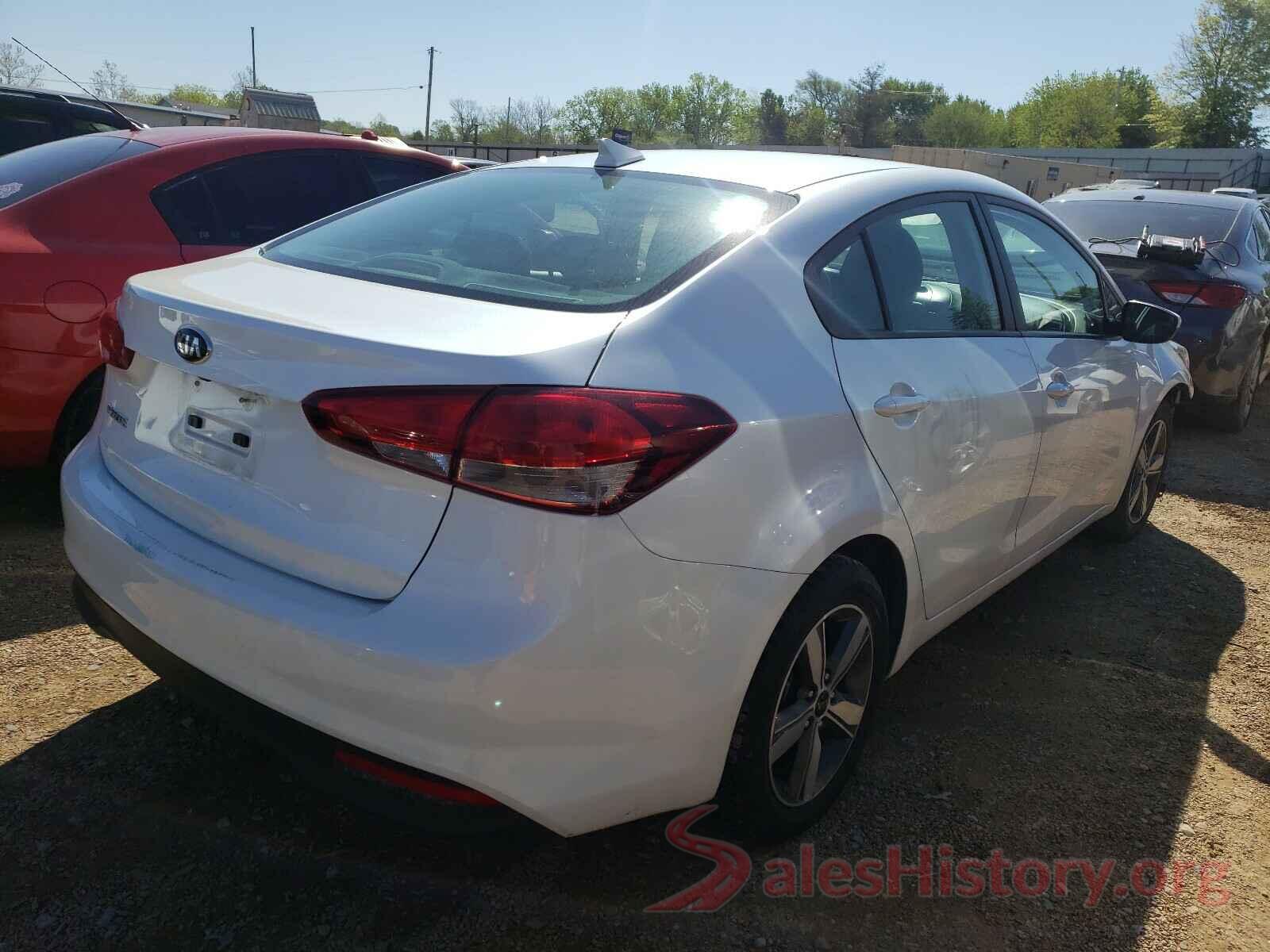 3KPFL4A73JE257215 2018 KIA FORTE