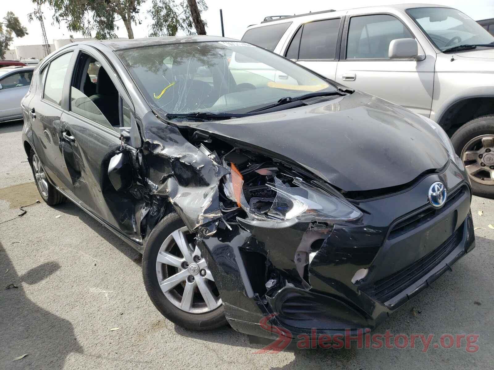 JTDKDTB33H1592960 2017 TOYOTA PRIUS