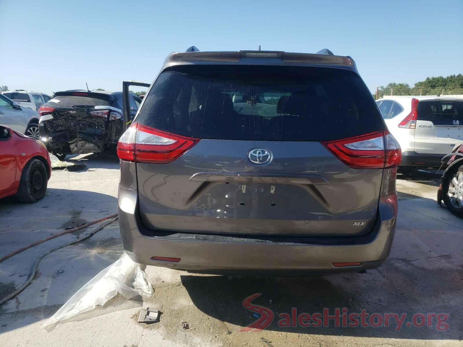 5TDYZ3DC0KS018853 2019 TOYOTA SIENNA