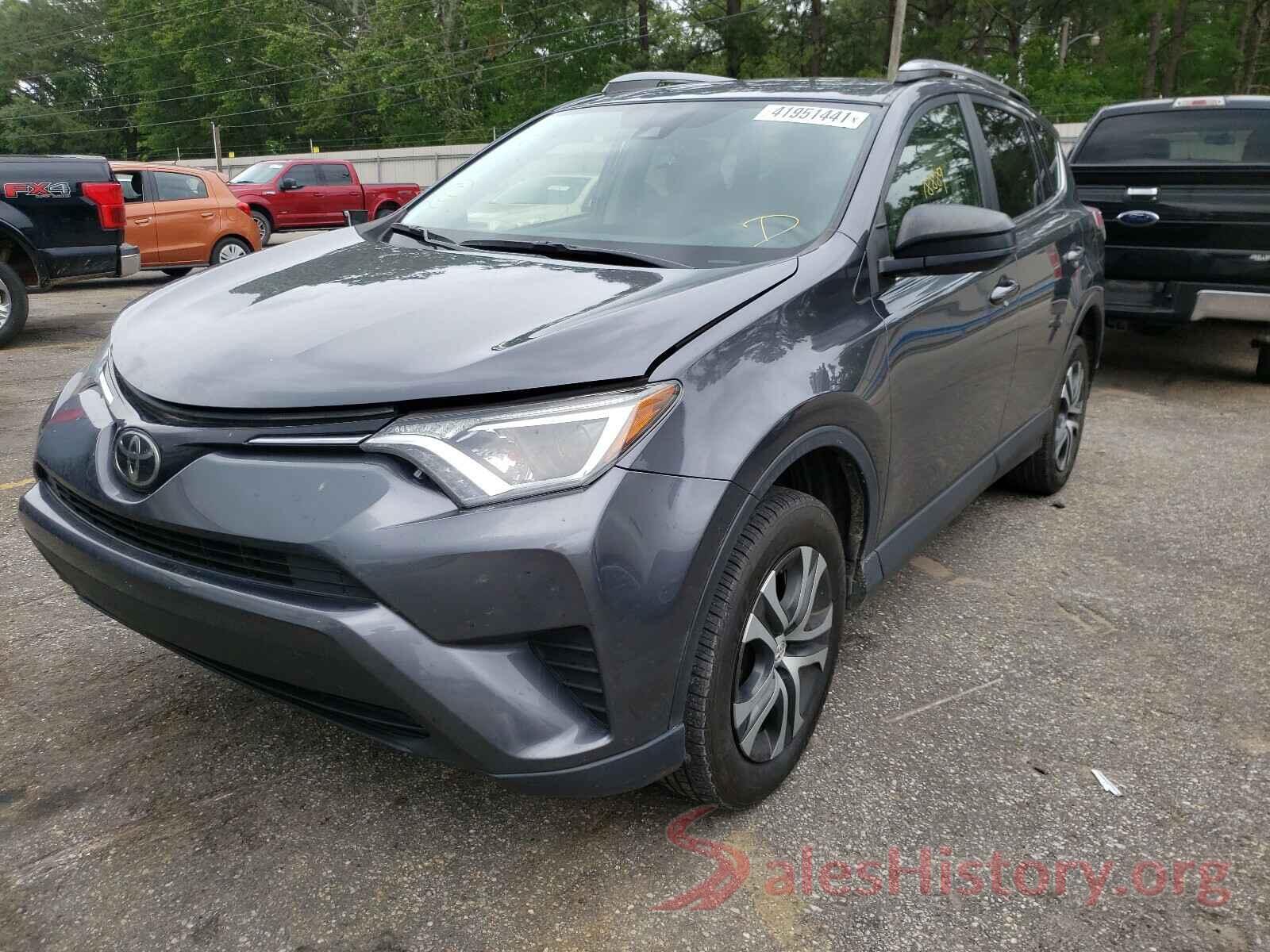 JTMZFREV3JD110081 2018 TOYOTA RAV4