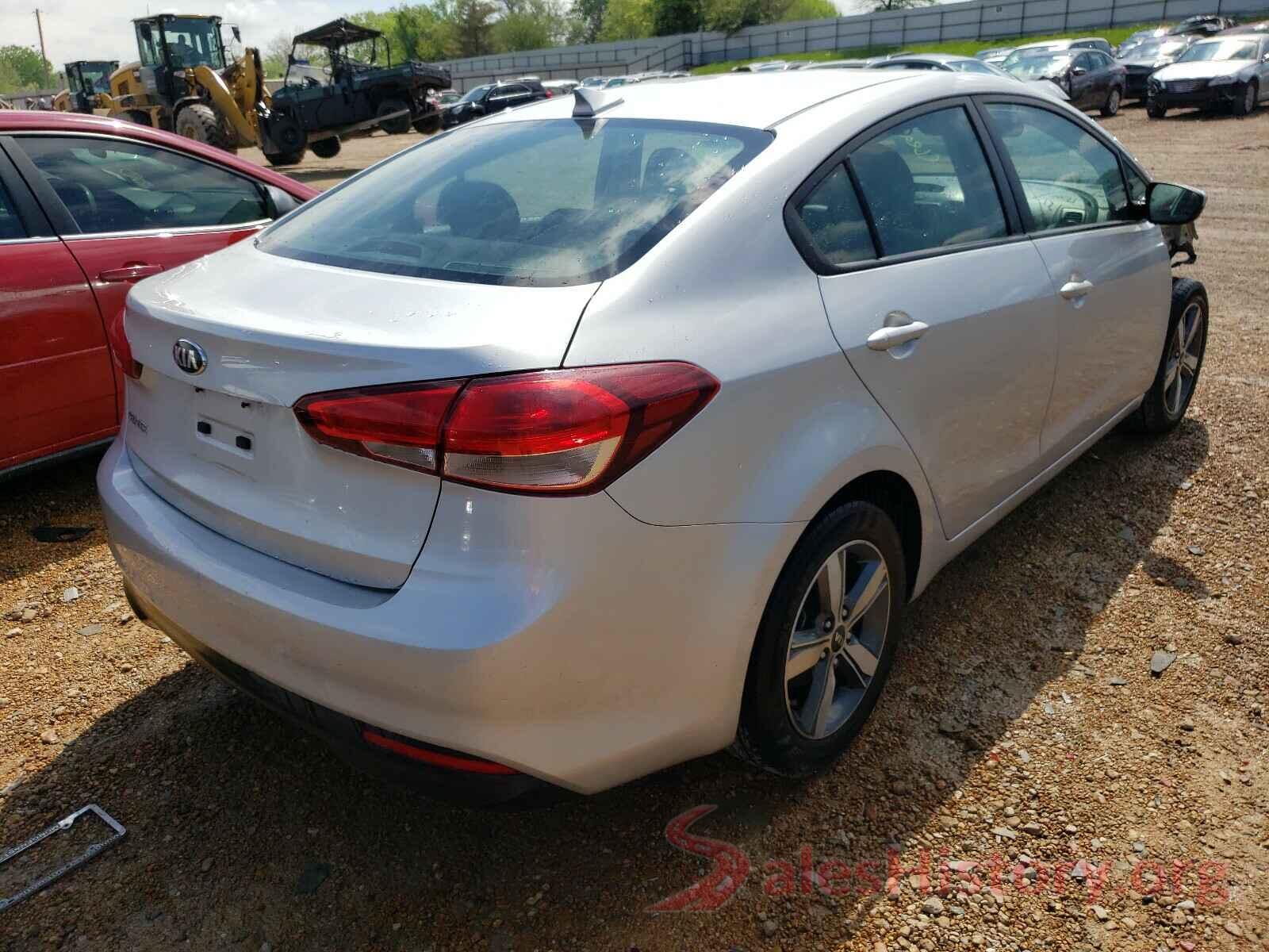 3KPFL4A73JE257120 2018 KIA FORTE