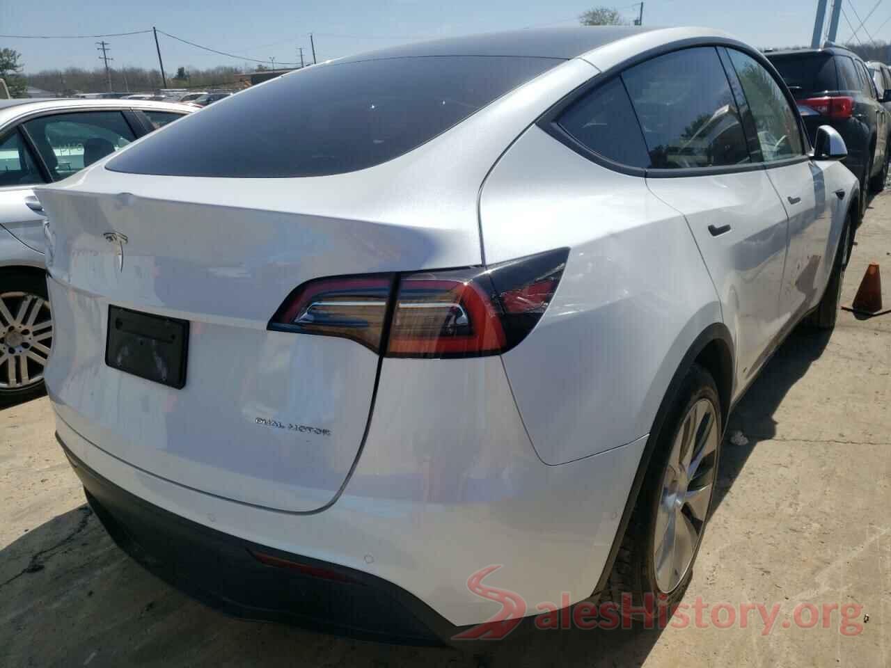 5YJYGDEE3MF122420 2021 TESLA MODEL Y