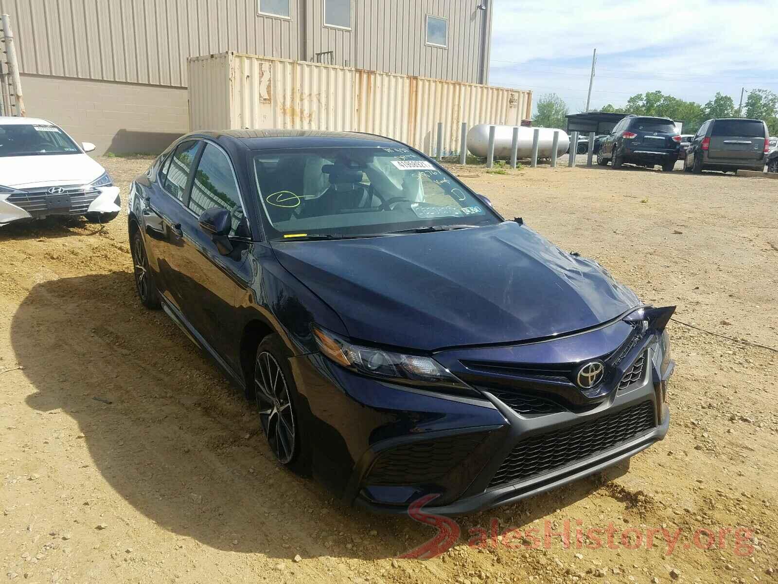 4T1G11AK2MU518767 2021 TOYOTA CAMRY