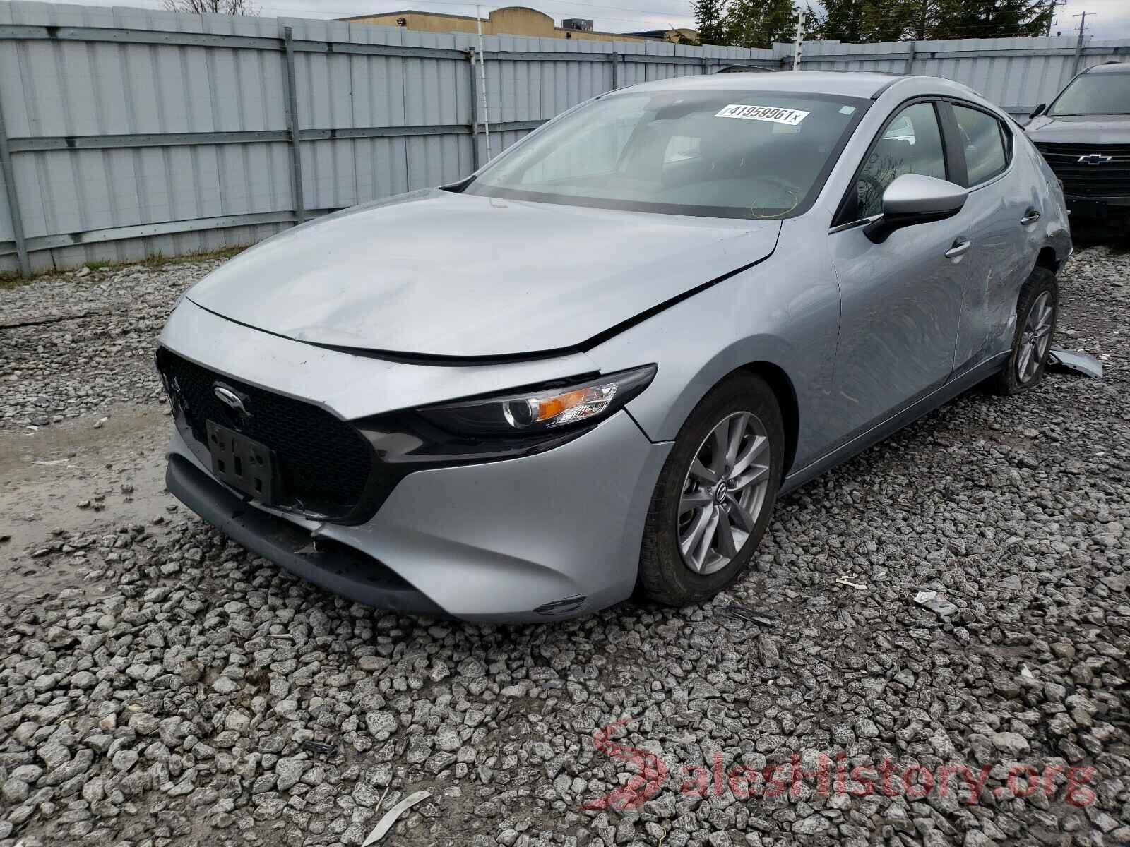 JM1BPAK79K1129906 2019 MAZDA 3