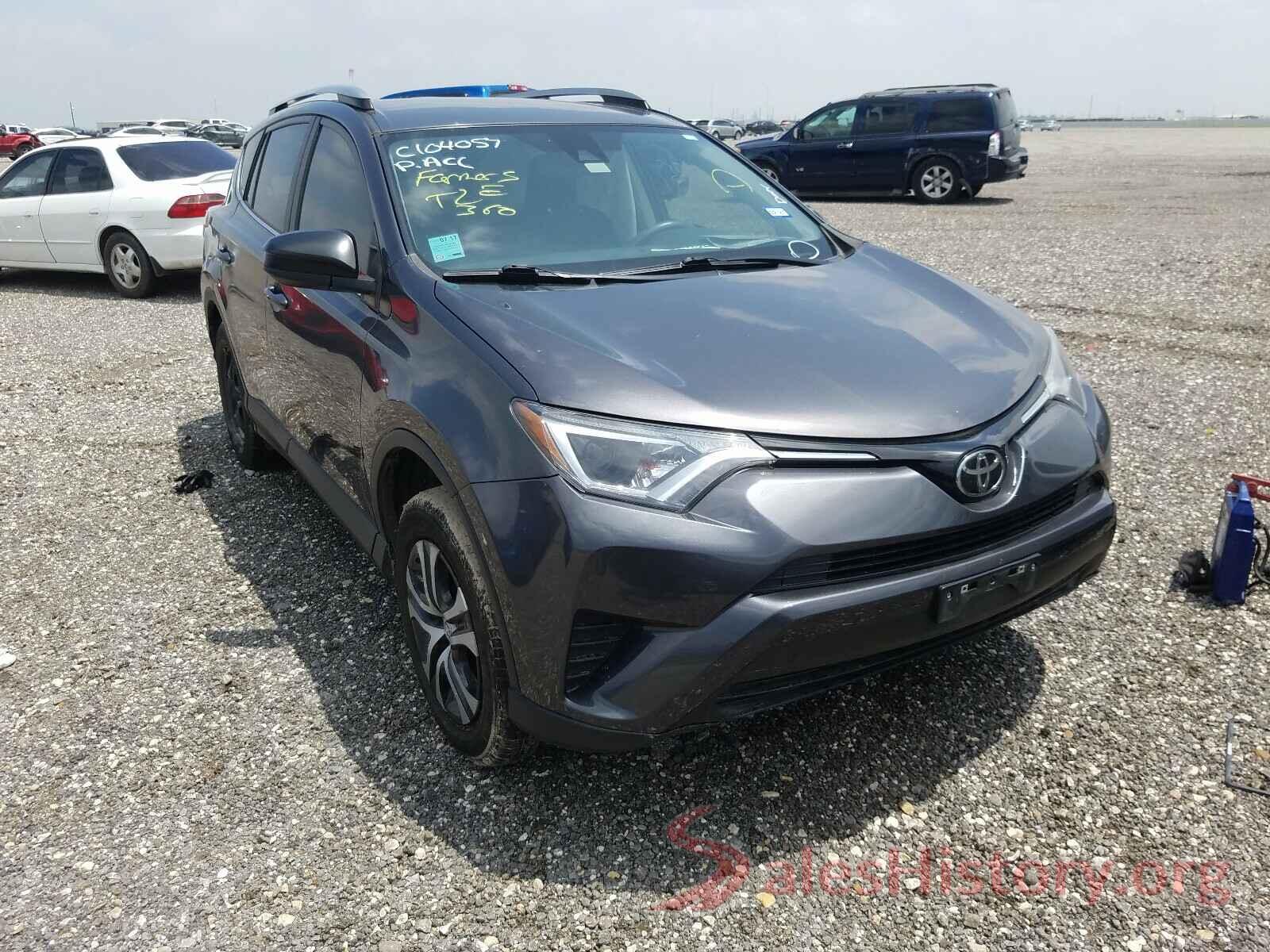 JTMZFREV2HJ118233 2017 TOYOTA RAV4